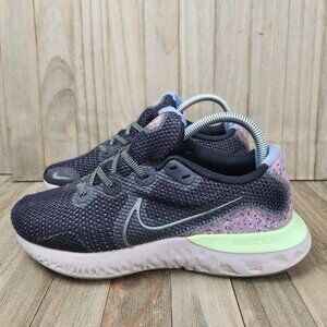 Nike Women's Gray and Pink Running Shoes